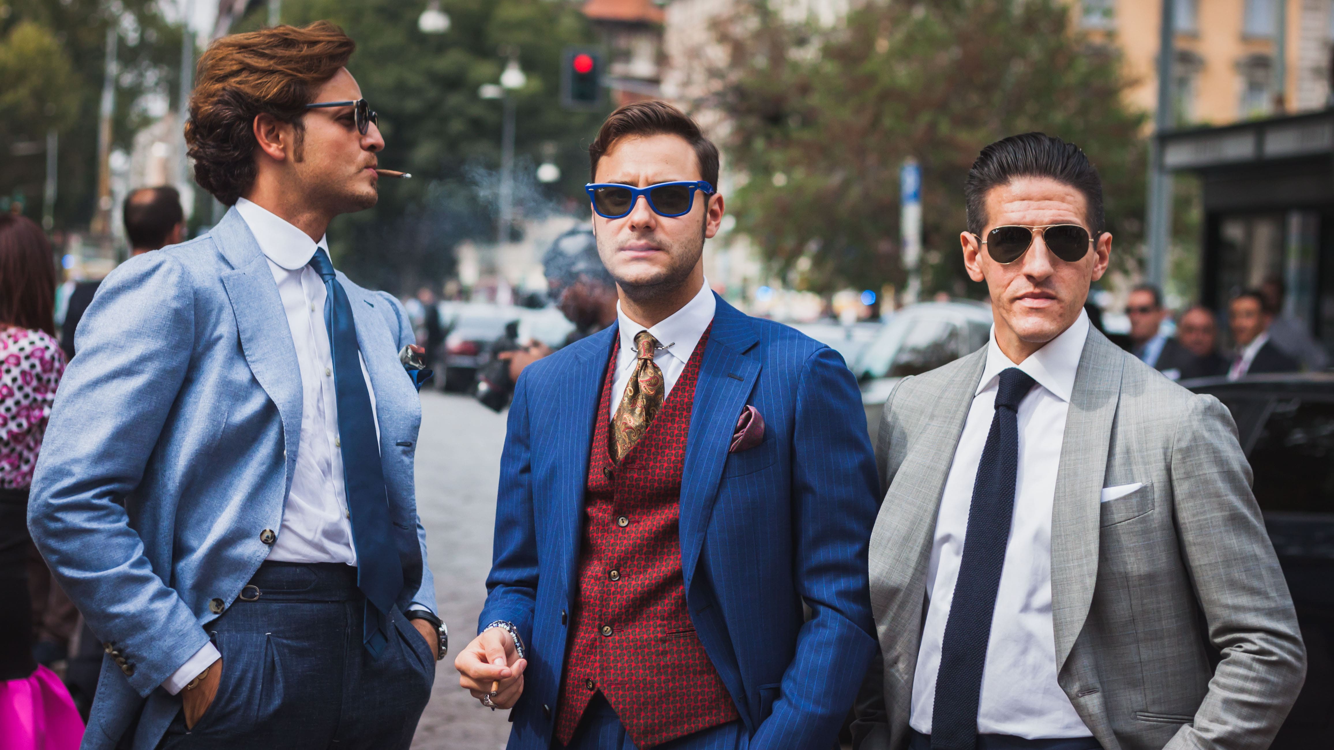 Tailored Suits and Dresses in Italy Itailory